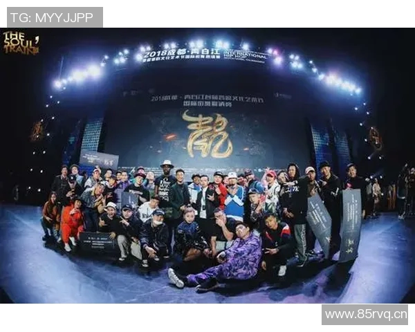 成都街舞队战术解析:盯防打法的技巧与应用探讨 成都街舞队战术解析:盯防打法的技巧与应用探讨